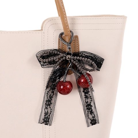 Mode Spitze Schleife Kirsche Taschenanhänger Für Damen Herz Metallhaken Glitzer Kirsche Perlen Schlüsselanhänger Handy Anhänger Zubehör