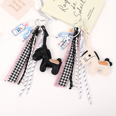 Simpatico Ciondolo per Borsa Pony in Pelle Artificiale Chiusura a Cuore Corda Intrecciata Portachiavi Donna Accessori Moda