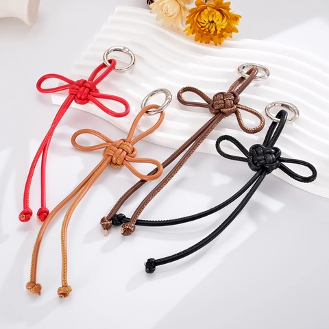 Hand Woven Leather Chinese Auspicious Knot Bag Charm Retro Ethnic Style Phone Keychain Ornament For Handbags Backpacks Gifts