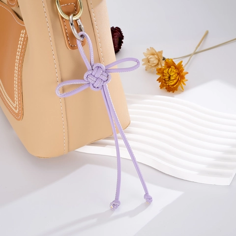 Hand Woven Leather Chinese Auspicious Knot Bag Charm Retro Ethnic Style Phone Keychain Ornament For Handbags Backpacks Gifts