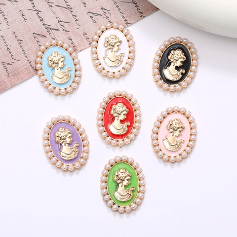 Vintage Zinc Alloy Cameo Lady Portrait Rose Pendants With Imitation Artificial Pearl Border For DIY Jewelry Craft Phone Case Decor