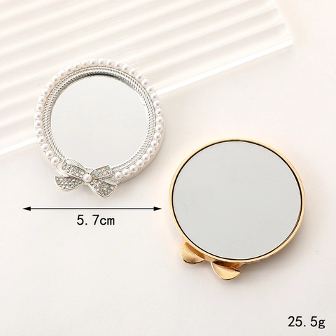 Espejo de Maquillaje Portátil Redondo Con Borde de Perlas Artificiales y Lazo de Strass Espejo de Bolsillo Compacto para Mujeres Niñas Regalo