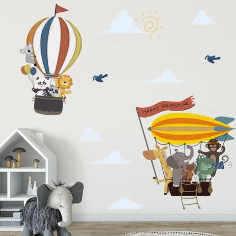 Cartoon Dieren Luchtballon Muurstickers Voor Kinderkamer Babykamer PVC Zelfklevend Decoratieve DIY Muurschildering Behang