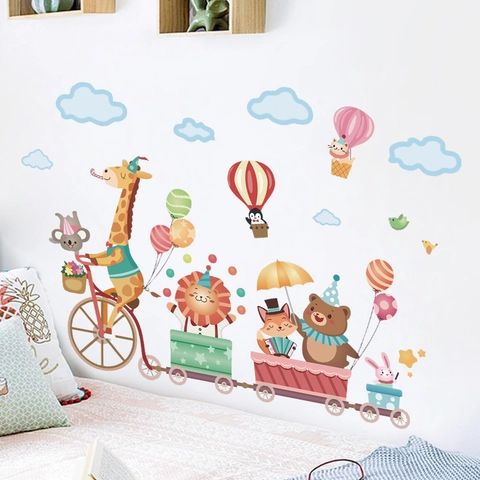 Cartoon Tiere Zug PVC Wandtattoo Selbstklebend Wasserdicht Heißluftballon Wandsticker Für Kinderzimmer Schlafzimmer Wanddeko