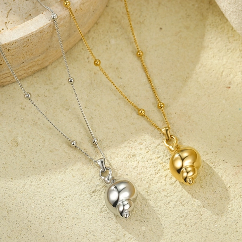 Minimalist Stainless Steel Conch Pendant Necklace For Women Gold Silver Plated Beaded Chain Ocean Sea Snail Jewelry Gift