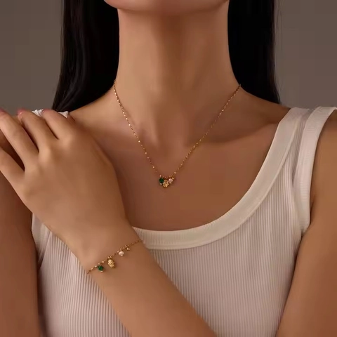 Edelstahl Vergoldet Vintage Schmuckset Für Damen Herz Naturstein Künstliche Perle Anhänger Halskette Armband