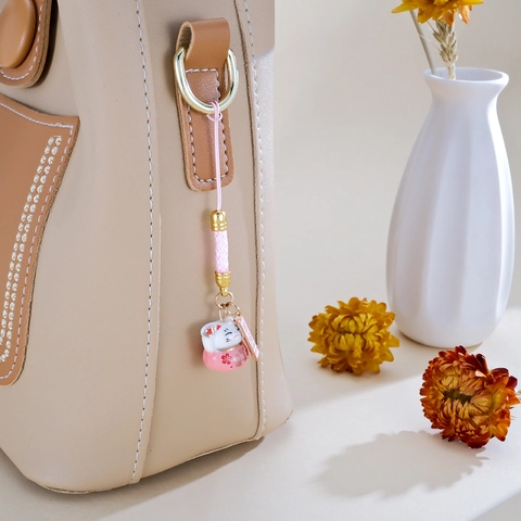 Handmade Ceramic Maneki-neko Lucky Cat Pendant For Phone Bag Charm With Woven Rope Flower Decor Japanese Style Gift Women