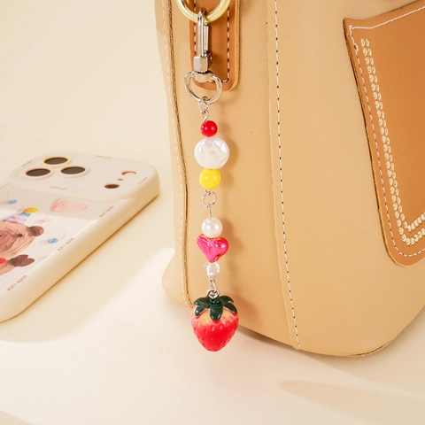 Korean Ins Handmade Beaded Fruit Phone Charm Strawberry Apple Tomato Bag Pendant Keychain For Women Pastoral Style Accessory