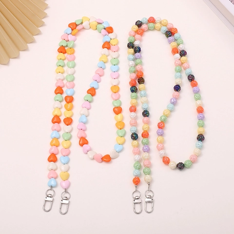 Cordon de Téléphone Bandoulière en Perles d'Acrylique Chaîne Motif Cœur Avec Fermoir en Métal pour Femmes Bandoulière Colorée Anti-Perte
