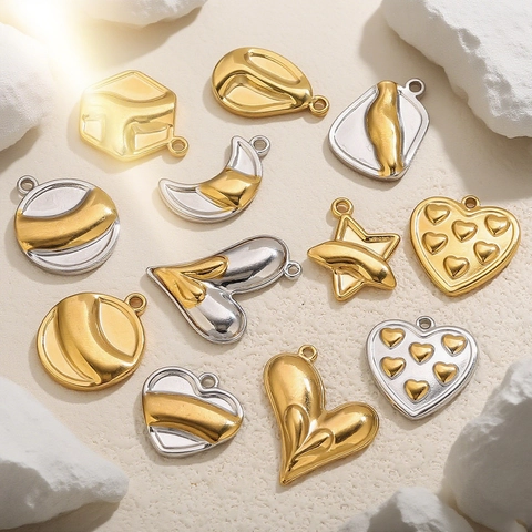 Stainless Steel Heart Star Moon DIY Pendants For Jewelry Making Necklace Bracelet Findings Gold Silver Two Tone Charms