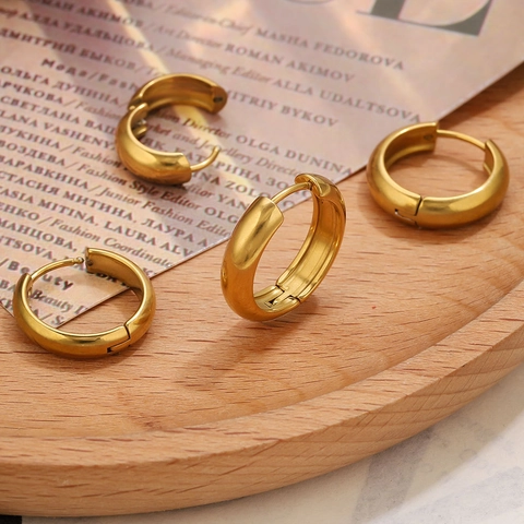 Minimalist Stainless Steel Hoop Earrings For Women Men 18K Gold Plated High Polish Geometric Huggie Ear Buckle Simple Fashion Jewelry