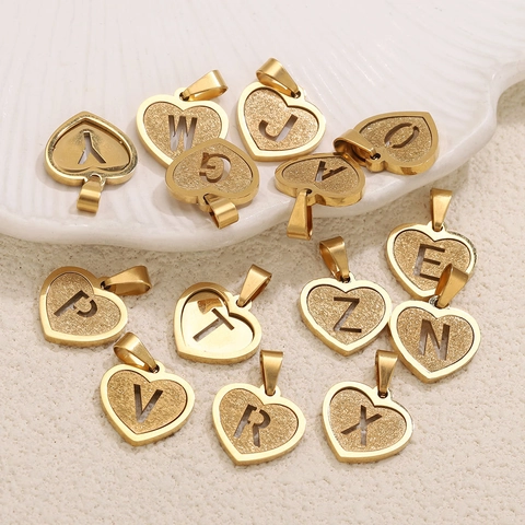 Stainless Steel Heart Letter Pendant For Women Gold Plated Frosted Glitter Alphabet DIY Jewelry Accessory Heart Necklace Charm