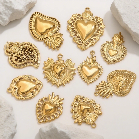 Stainless Steel Heart Pendants Sacred Heart Style Vintage Baroque DIY Jewelry Making Findings Accessories Gold Silver Charms