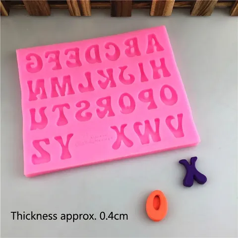 Stampo in Silicone per Cioccolato con 26 Lettere Inglesi Maiuscole Stampo per Torte Fondente DIY per Sapone Resina Rosa