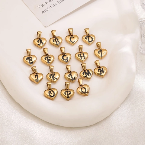 Stainless Steel Heart Letter Pendants Engraved Alphabet Charms For DIY Necklace Bracelet Making Accessories For Women Men Jewelry