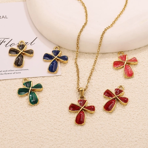 Pendentif Croix Trèfle en Acier Inoxydable Émail Avec Goutte d'Huile Pailletée Accessoire Bijoux DIY Femme