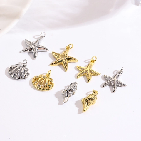 Collier Pendentif Étoile de Mer Conque Coquillage en Cuivre et Zirconia Or Argent Série Marine Bijoux pour Femmes Vacances à la Plage