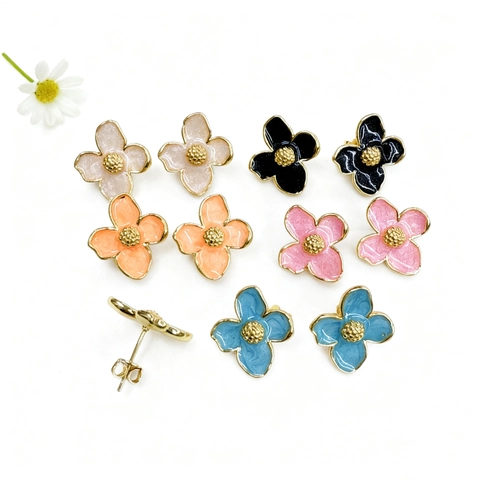 Enamel Four Petal Flower Stud Earrings For Women Copper Gold Plated Drip Oil Floral Ear Jewelry Elegant Commuter Earrings Gift