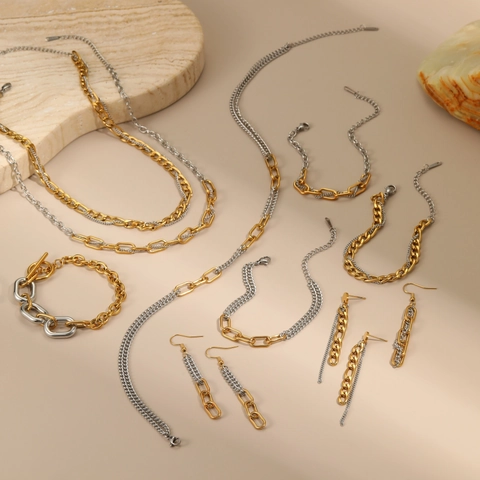 Conjunto de Joyas de Cadena Bicolor Oro y Plata de Acero Inoxidable para Mujer Collar Pendientes Pulsera Estilo Industrial