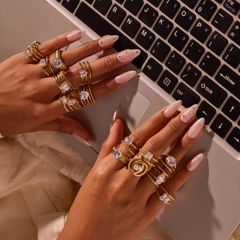 Ins Mode 18K Verguld Roestvrij Staal Verstelbare Ring Lichte Luxe Strass Inlay Open Ring Voor Vrouwen Sieraden