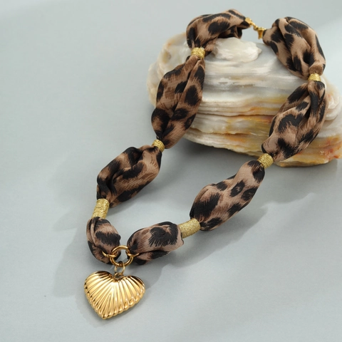 Leopard Print Fabric Stainless Steel Necklace Gold Heart Pendant Bohemian Style Choker Jewelry Gift For Women