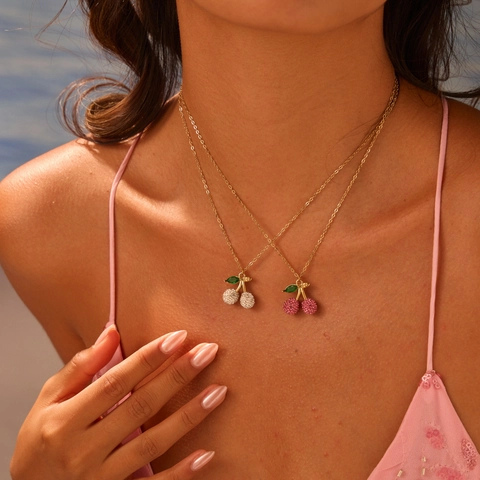 18K Gold Plated Stainless Steel Cherry Pendant Necklace For Women Rhinestone Sweet Ins Style Clavicle Chain Jewelry Gift