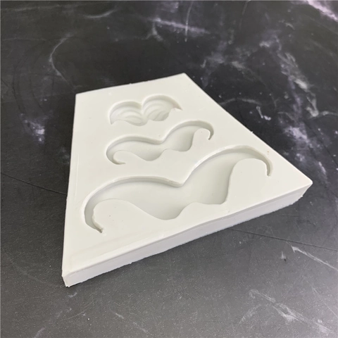 Mustache Silicone Mold For Fondant Cake Decoration DIY Handcrafted Chocolate Resin Clay Mold Irregular Beard Shape Baking Tool