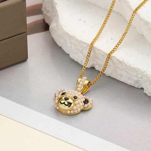 Collar con Colgante de Oso Panda de Cobre Chapado en Oro de Dieciocho Quilates para Mujer Joyería de Perlas Artificiales