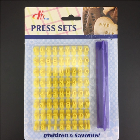Stampo per Biscotti in Plastica con Lettere e Numeri per Fai da Te Decorazione Torte Goffratura Lettere per Cucina