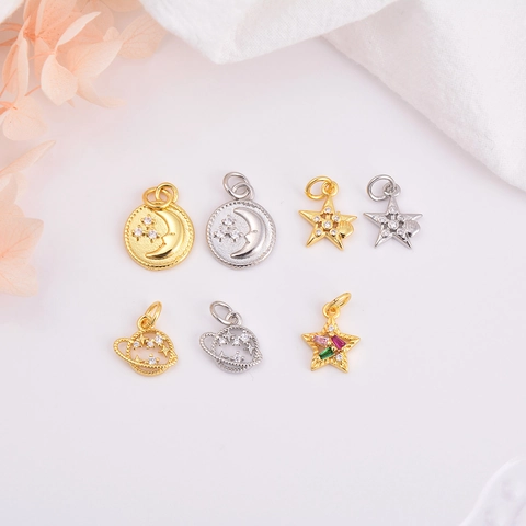 Pendentifs DIY en Cuivre Zirconia pour Création de Bijoux Lune Étoile Planète Terre Globe Plaqué Or 18K Accessoires pour Collier Boucles d'Oreilles