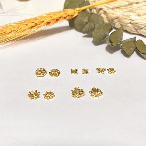 18K Gold Plated Alloy Hollow Flower Bead Caps Petal Spacers For DIY Jewelry Making Findings Earrings Bracelets Components