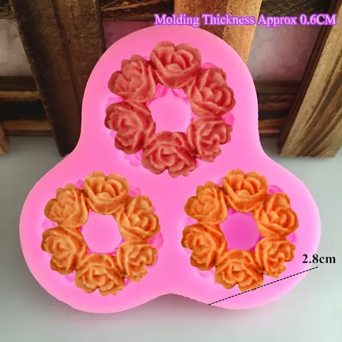 3-Cavity Rose Wreath Silicone Mold For DIY Handcrafted Fondant Cake Decorating Pink Floral Chocolate Baking Mold Tool