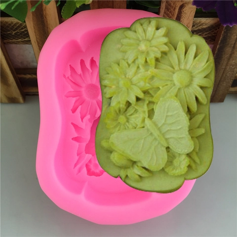 Butterfly Daisy Flower Silicone Mold For Handmade Soap Fondant Cake Decorating DIY 3D Relief Baking Tool Pink Silicone Mold