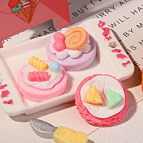 Simulation Harz Nachtisch Kuchen Miniatur DIY Zubehör Für Haarnadeln Creme Kleber Material Süßes Mini Essen Modell