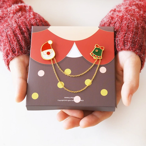 Broche Double Chaîne de Noël Bonhomme Pain d'Épices Sapin Alliage Goutte d'Huile Épinglette Col Bijoux Festifs Cadeau Nouvel An