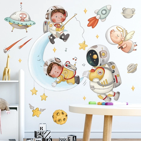 Cartoon Astronaut Mond Sterne Wandaufkleber Für Kinderzimmer Kindergarten PVC Wasserdicht Weltraum Rakete Fliegendes Schwein Wandtattoo