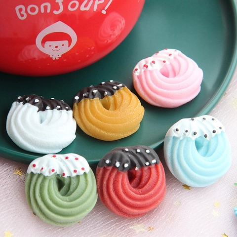 Christmas Simulation Donut Resin DIY Accessories For Phone Case Hairband Decor Simulated Food Resin Charms Spiral Pattern Patch