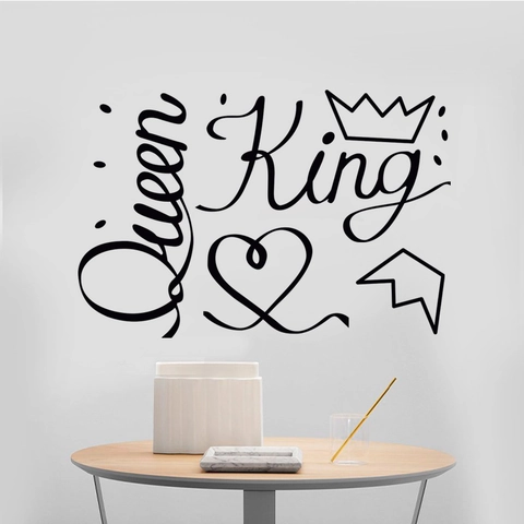 Adesivo da Parete Rimovibile King Queen per Arredamento Camera Letto PVC Nero Impermeabile Decalcomania Corona Cuore DIY Murales