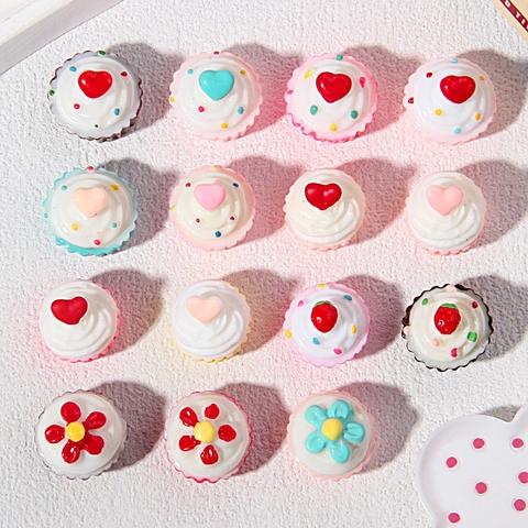 Miniature Resin Simulation Cupcakes DIY Handcraft Accessories Heart Flower Strawberry Charms For Phone Case Decoration