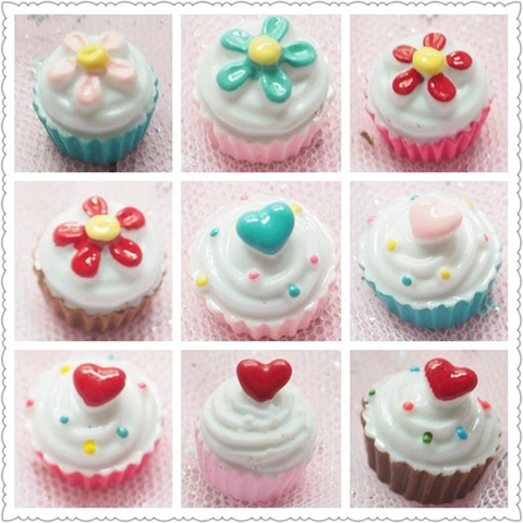Mini Simulation Cupcake Resin Cabochons Sweet Food Heart Flower Design DIY Jewelry Making Charms Craft Phone Case Decoration Accessories