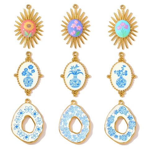 Vintage Chinese Style Blue White Porcelain Pattern Enamel Stainless Steel Pendant Sun Flower Jewelry Accessory For DIY Necklace
