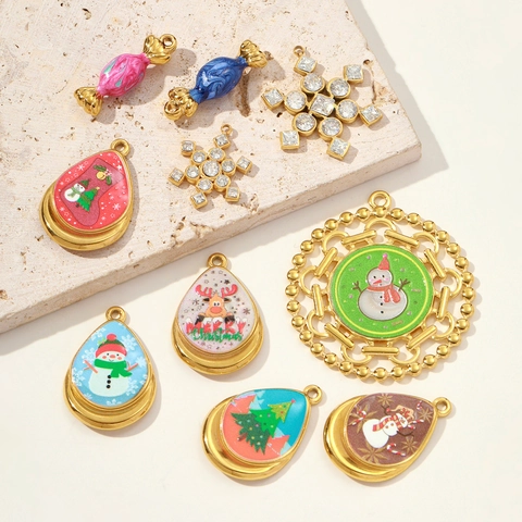 Weihnachten Edelstahl Emaille Anhänger Für Schmuckherstellung Gold Plattiert Schneemann Rentier Schneeflocke Süßigkeiten DIY Charms Zubehör
