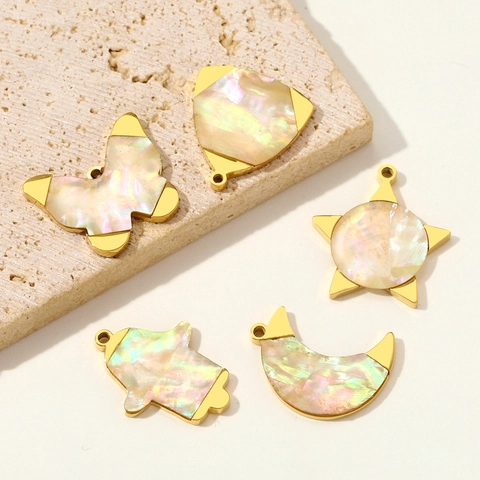 Colgantes de Acero Inoxidable Vintage Francés Con Perla Artificial Forma Mariposa Estrella Luna Mano de Fátima Galvanizados DIY Dijes para Joyería Mujer