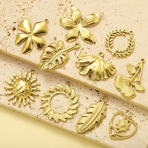 Titanium Steel Ginkgo Leaf Daisy Pendants DIY Jewelry Accessories Stainless Steel Monstera Sunflower Pendant For Necklace Making
