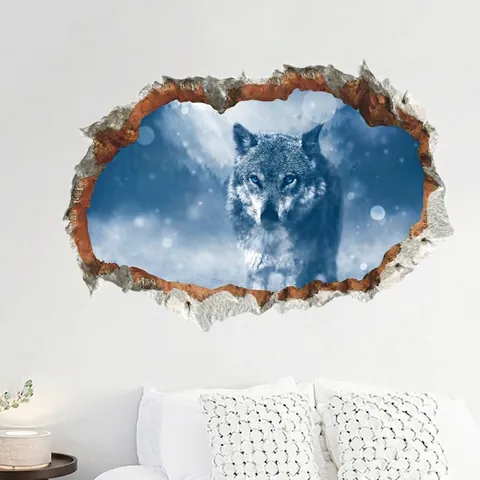 Adesivo Murale 3D Effetto Muro Rotto Creativo Lupo Occhi Blu Foresta Innevata PVC Impermeabile Decorazione Casa Murales