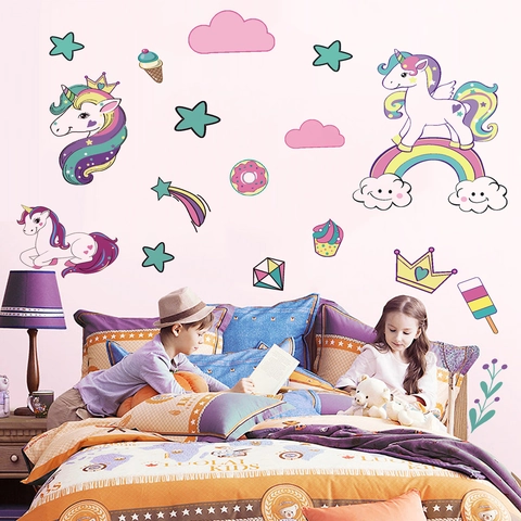 Cartoon Eenhoorn Regenboog Muurstickers Voor Kinderkamer Meisjes Waterdicht PVC Verwijderbaar Kinderdagverblijf Decor Kleurrijke Ster Hart Decal