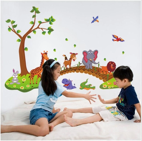 Cartoon Bos Dieren Olifant Giraffe Muurstickers PVC Waterdicht Verwijderbaar Muurkunst Voor Kinderkamer Decor
