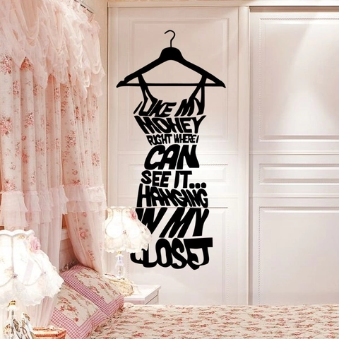 Kreative Kleidsilhouette Wandtattoo Mit Geldspruch Mode Kleiderschrank Dekoration Wasserdicht Geschnitzt PVC Wandaufkleber Für Schlafzimmer Wohnzimmer