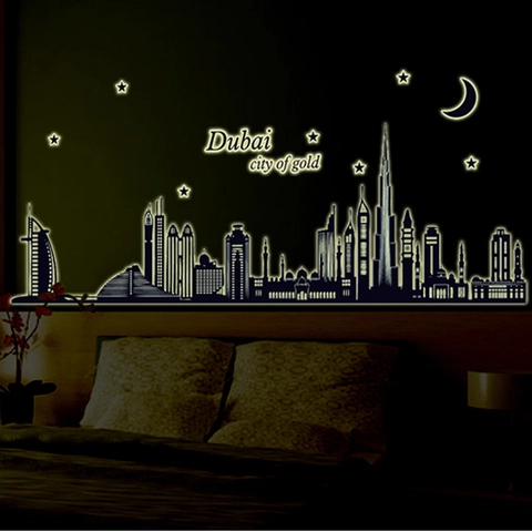 Autocollant Mural Lumineux Silhouette Dubaï City Of Gold Phosphorescent Sticker PVC Pour Décoration Maison