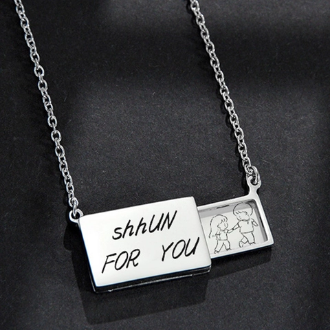 Minimalist Stainless Steel Pull Out Envelope Pendant Necklace For Women Gold Silver Rose Gold Plated Photo Locket Jewelry Gift